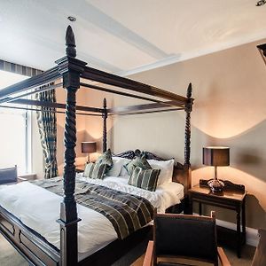 Kamer met een King Size Bed